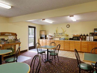 Super 8 By Wyndham Provo Byu Orem Экстерьер фото